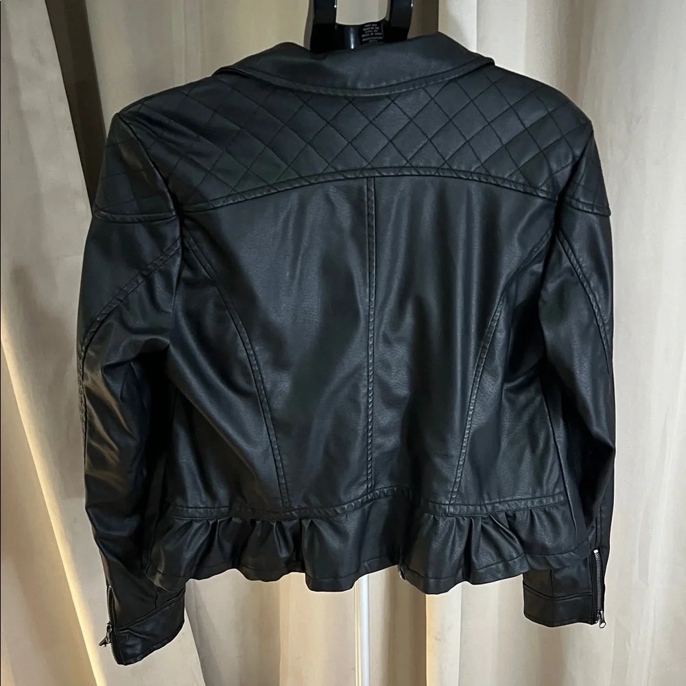 Rue21 Quilted Black faux Leather Jacket for Women - Picture 7 of 7